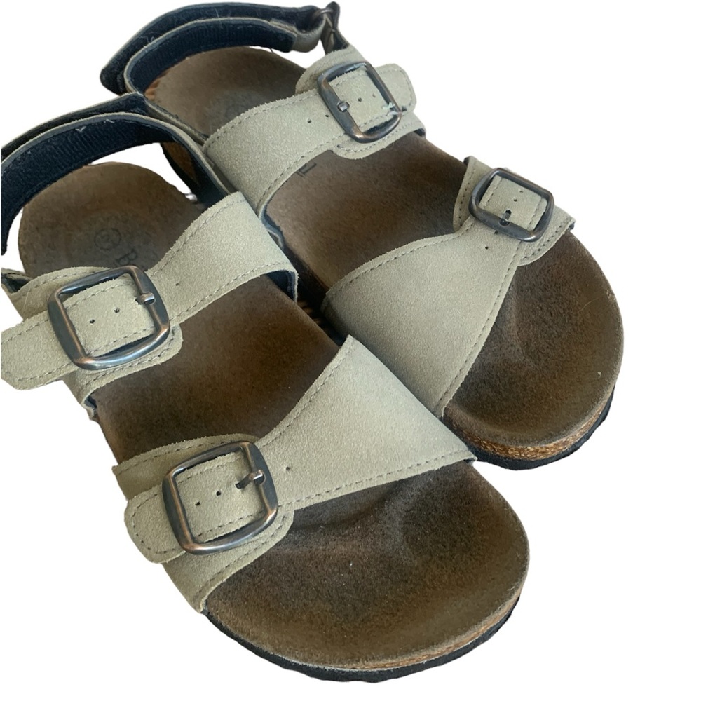 Bjorndal buckle and Velcro back sandals